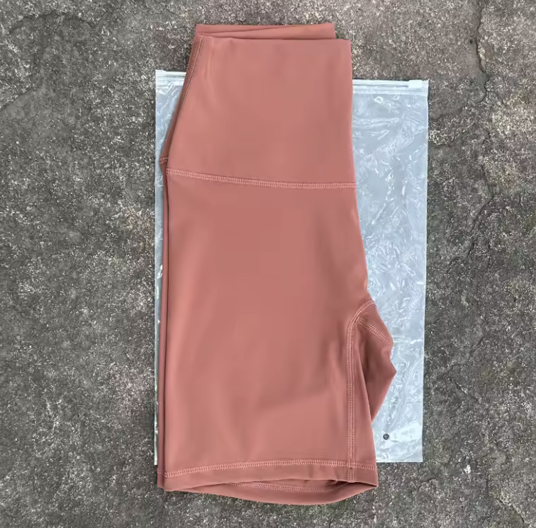 WOMENS YOGA SHORTS